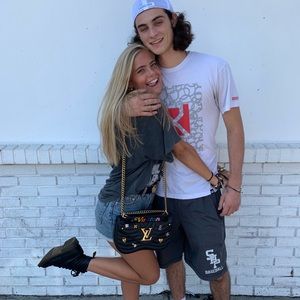 Meet your Posher, Thomas